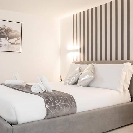רומא Unforgettable Split Level Jacuzzi Suite Navona - Top Collection מראה חיצוני תמונה