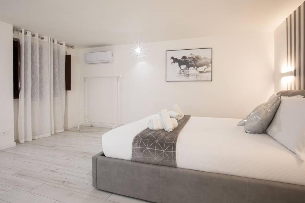 רומא Unforgettable Split Level Jacuzzi Suite Navona - Top Collection מראה חיצוני תמונה