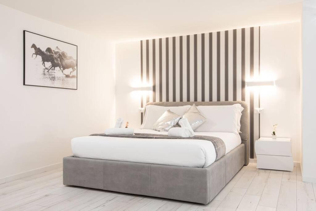 רומא Unforgettable Split Level Jacuzzi Suite Navona - Top Collection מראה חיצוני תמונה